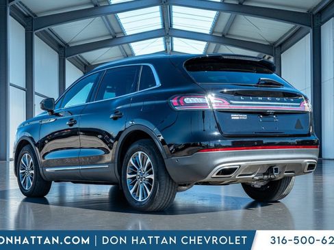 Used 2023 Lincoln Nautilus Reserve AWD/4WD image 34