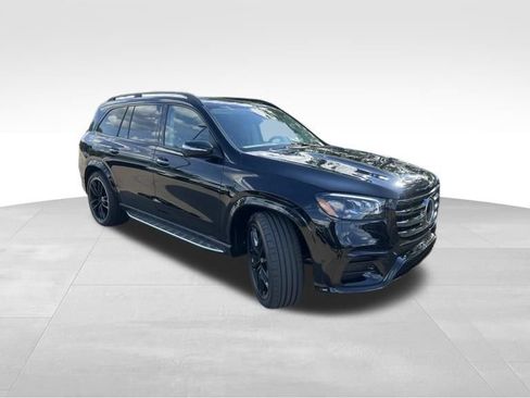 New 2026 Mercedes-Benz GLS 580 4MATIC image 1