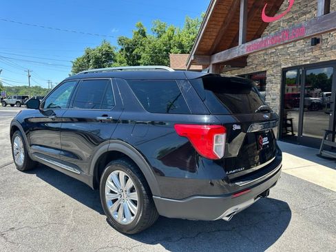 Used 2021 Ford Explorer Limited w/ Class III Trailer Tow Package AWD/4WD image 3