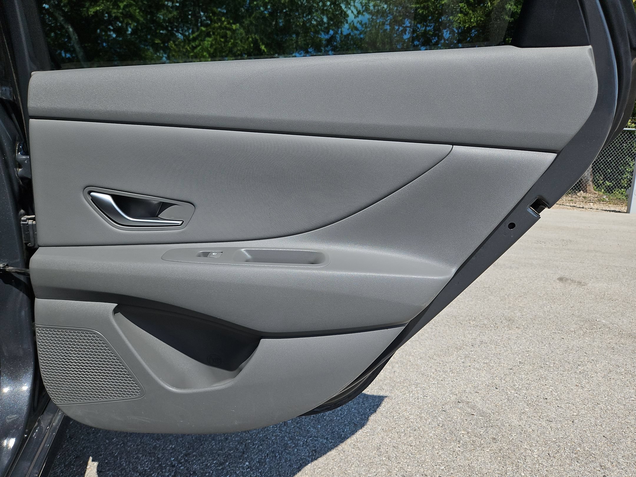 Used 2025 Hyundai Elantra Sport FWD image 26