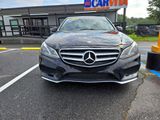 Used 2015 Mercedes-Benz E 400 Sedan w/ Keyless Go Package image 5