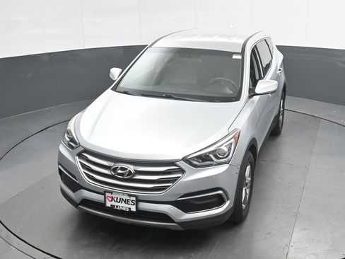 Used 2017 Hyundai Santa Fe Sport FWD image 35