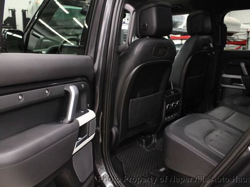 Used 2022 Land Rover Defender 110 X-Dynamic HSE AWD/4WD image 28