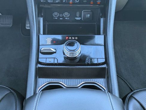 Used 2024 Jeep Grand Cherokee Limited 4xe w/ Luxury Tech Group II AWD/4WD image 20