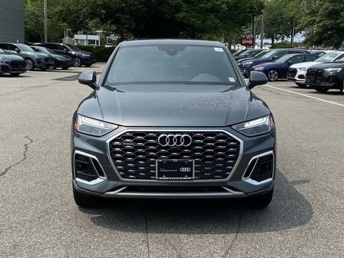 Used 2023 Audi Q5 2.0T Premium w/ Convenience Package AWD/4WD image 2