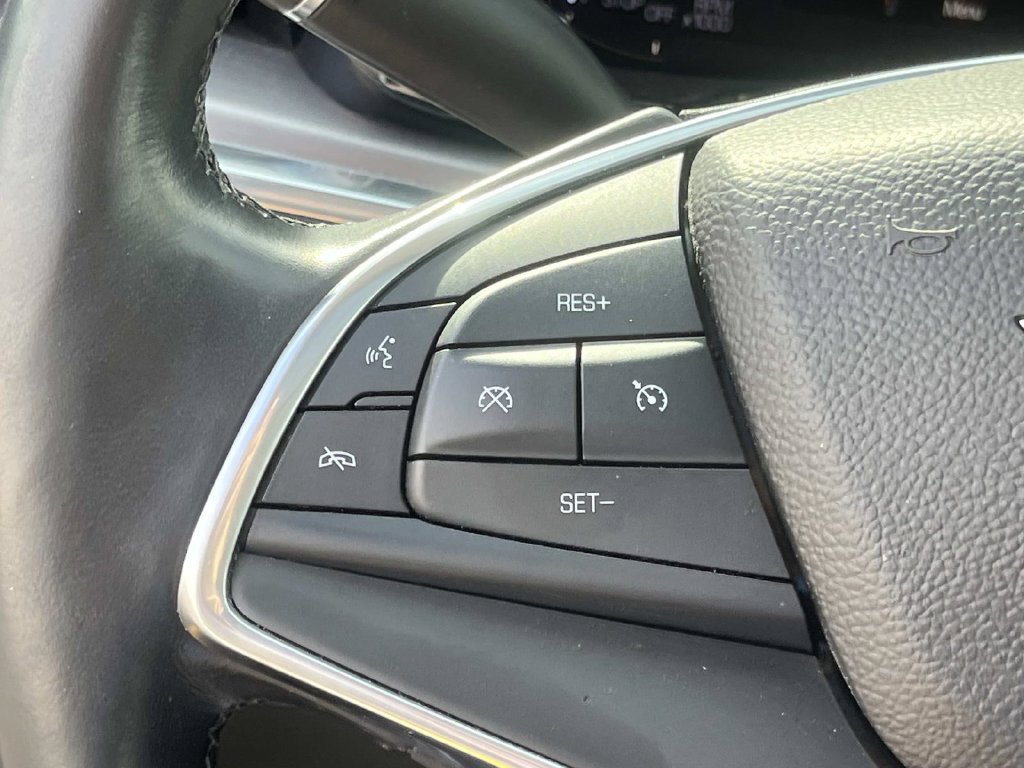Used 2017 Cadillac XT5 Luxury w/ Driver Awareness Package FWD image 40