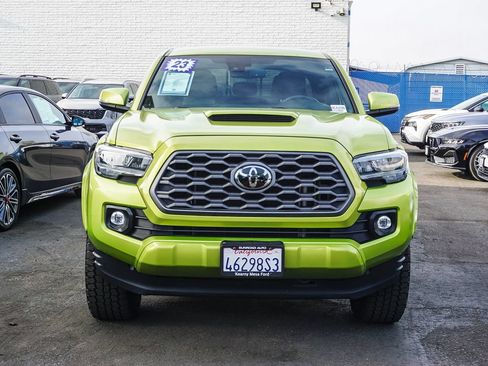 Used 2023 Toyota Tacoma TRD Sport AWD/4WD image 2