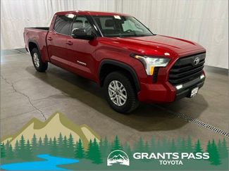 Used 2023 Toyota Tundra SR5 w/ SR5 Premium Package AWD/4WD video 1