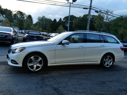 Used 2014 Mercedes-Benz E 350 4MATIC Wagon image 9