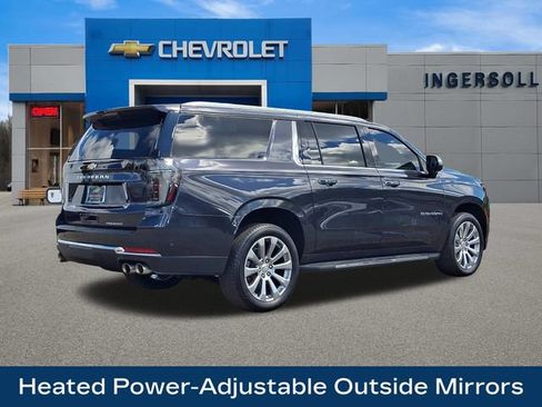 Used 2025 Chevrolet Suburban Premier AWD/4WD image 26