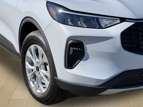 New 2026 Ford Escape Active w/ Cold Weather Package image 41