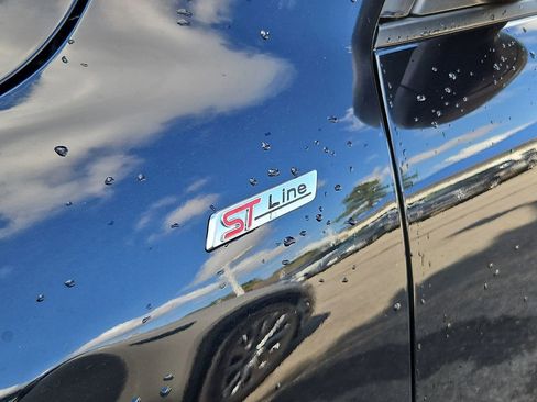 Used 2024 Ford Escape ST-Line image 34