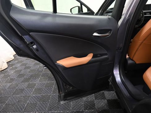 Used 2021 Lexus UX 250h w/ Premium Package AWD/4WD image 27