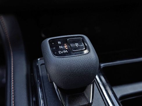 Used 2024 Nissan Pathfinder Rock Creek AWD/4WD image 15