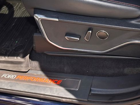 Certified 2025 Ford F150 Raptor AWD/4WD image 38
