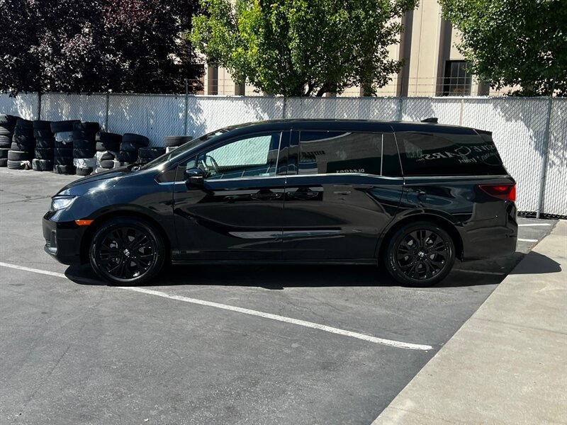 Used 2025 Honda Odyssey Sport-L image 4