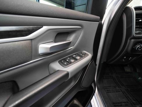 Used 2019 RAM 1500 Big Horn AWD/4WD image 7