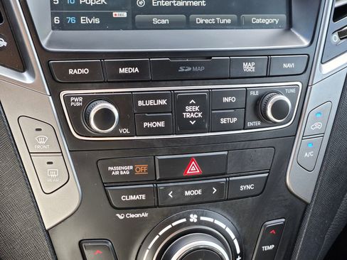 Used 2018 Hyundai Santa Fe Sport FWD image 26