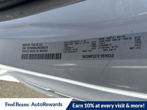 New 2024 RAM 3500 Tradesman image 18