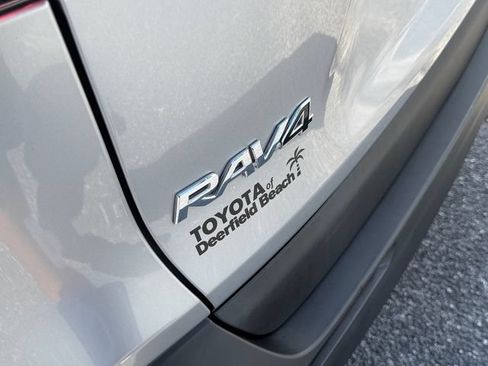 Certified 2021 Toyota RAV4 XLE FWD image 15