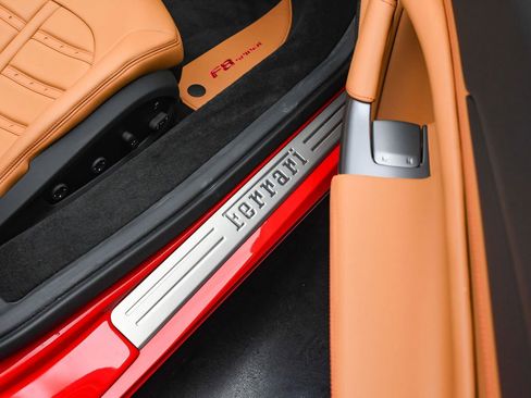 Certified 2021 Ferrari F8 Tributo image 49