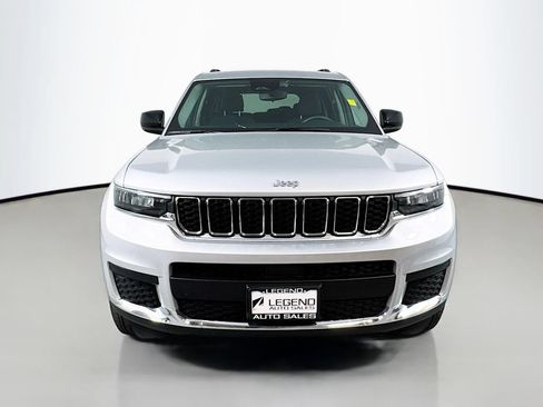 Used 2023 Jeep Grand Cherokee L Laredo AWD/4WD image 2
