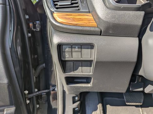 Used 2017 Honda CR-V EX image 14