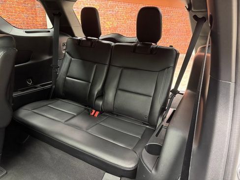 Used 2022 Ford Explorer ST w/ Equipment Group 401A image 5