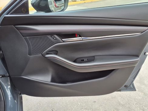 Used 2024 MAZDA MAZDA3 s image 10