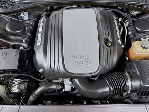 Used 2020 Dodge Challenger R/T image 37