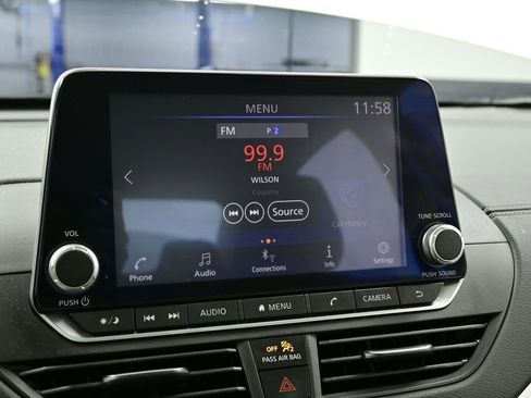 Used 2019 Nissan Altima 2.5 SV image 8