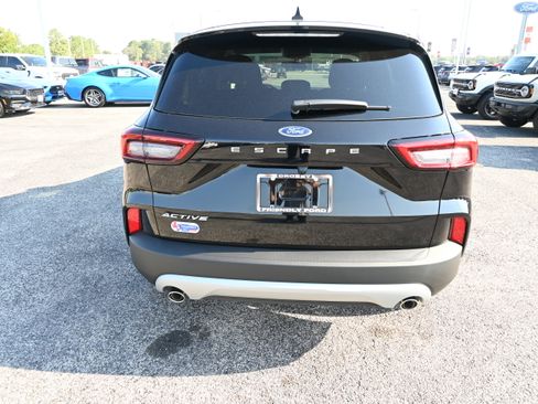 New 2026 Ford Escape Active image 4