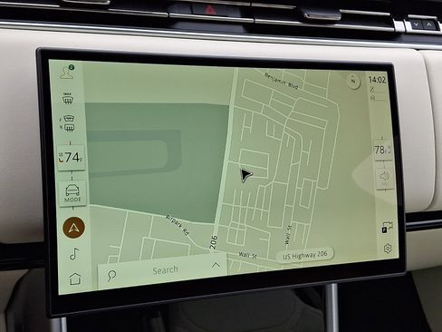 New 2026 Land Rover Range Rover SE image 15