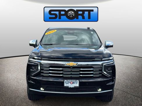Used 2025 Chevrolet Tahoe Premier AWD/4WD image 28