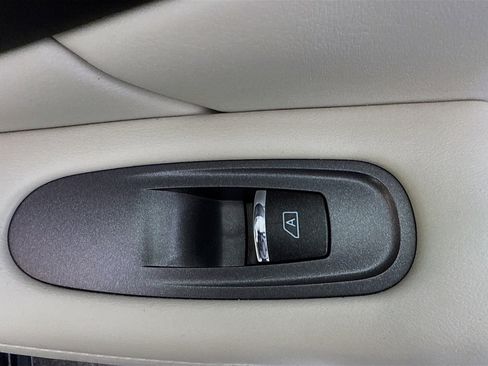 Used 2022 INFINITI Q50 Luxe w/ Cargo Package image 31