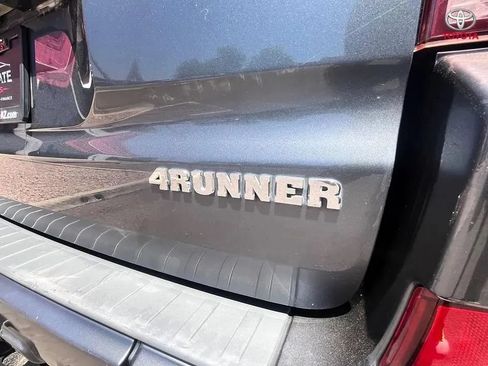 Used 2005 Toyota 4Runner Sport AWD/4WD image 22