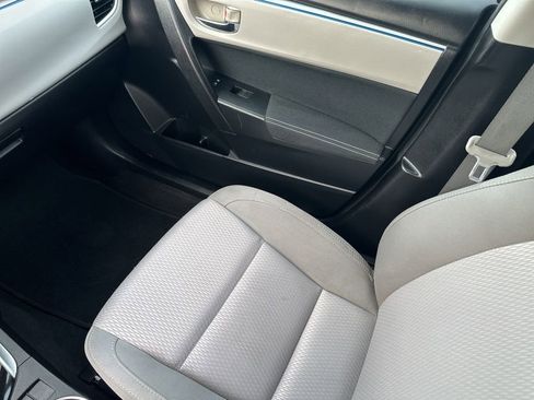Used 2015 Toyota Corolla L image 20