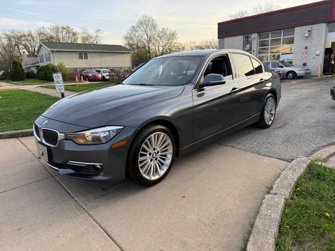 Used 2013 BMW 328i xDrive Sedan image 2