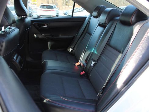 Used 2017 Toyota Camry SE image 23
