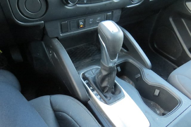 Used 2026 Nissan Frontier S RWD image 24