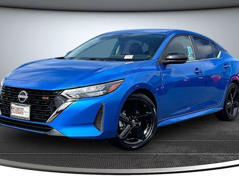 Certified 2024 Nissan Sentra SR image 3