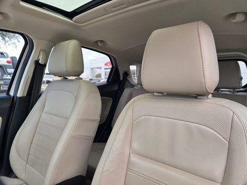 Used 2019 Ford EcoSport Titanium image 14
