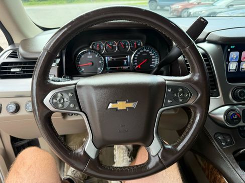 Used 2015 Chevrolet Tahoe LTZ AWD/4WD image 32