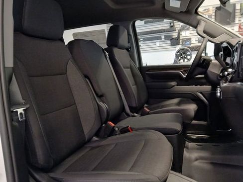 New 2026 GMC Sierra 2500 SLE AWD/4WD image 16