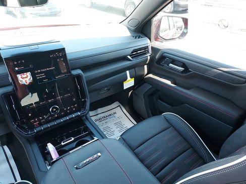 New 2026 GMC Yukon AT4 Ultimate w/ LPO, Floor Liner Package AWD/4WD image 11