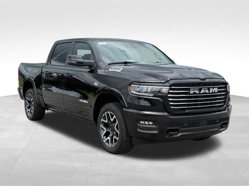 New 2026 RAM 1500 Laramie AWD/4WD image 29