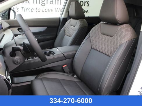 New 2026 Nissan Murano Platinum w/ Cargo Package image 14