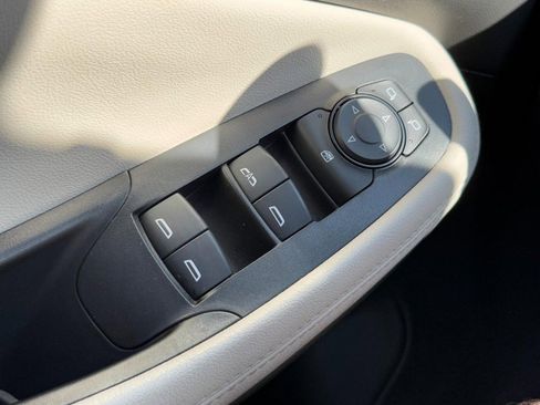 Used 2023 Buick Encore GX Preferred w/ Cold Weather Comfort Package image 21