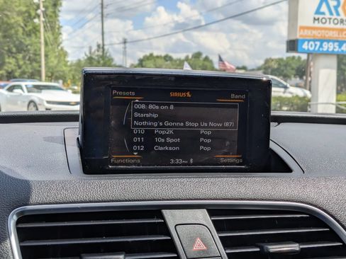 Used 2018 Audi Q3 2.0T Premium FWD image 17