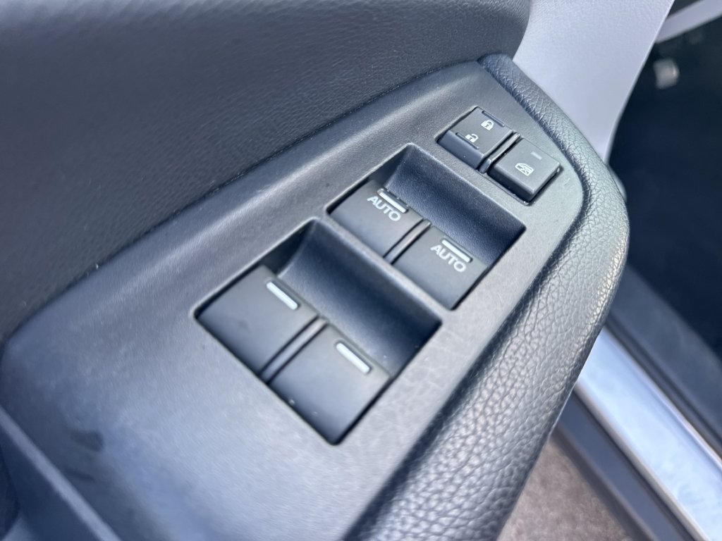 Used 2016 Honda Pilot Touring image 11